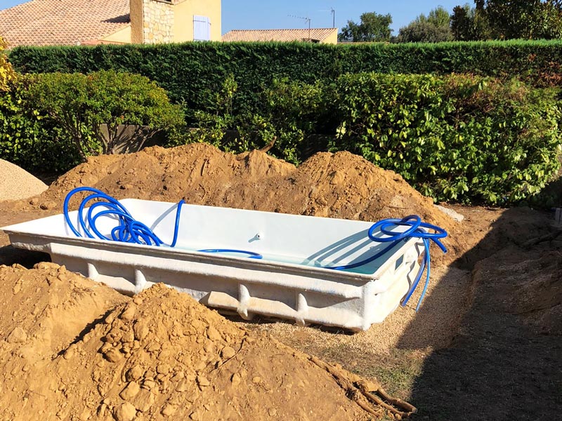 espacepiscines30_construction_piscine_apero_tresques_zv_800px_600px