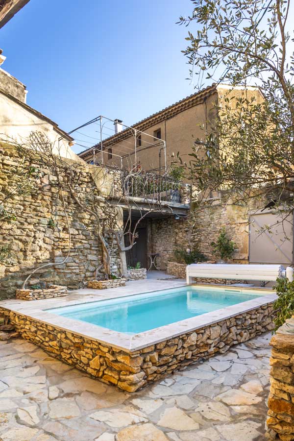 espacepiscines30_construction_piscine_connaux_c_600px_900px