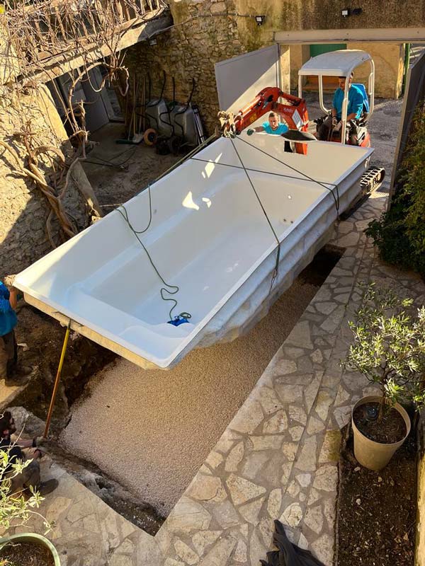 espacepiscines30_construction_piscine_connaux_k_600px_800px