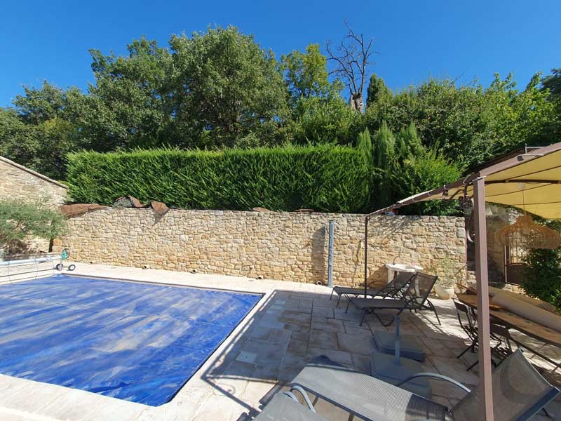 espace_piscines30_entretien_jardin_sabran_c_644px_833px